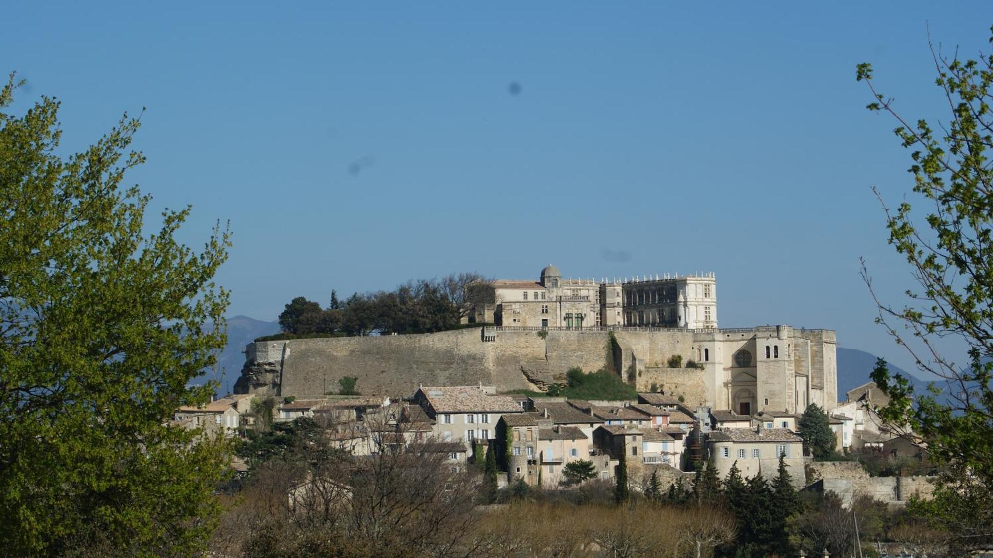 Demeure De Digoine "Chambre D'Hotes" Bourg-Saint-Andeol Exterior photo